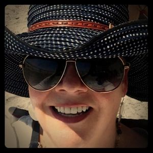 Meet your Posher 🐈